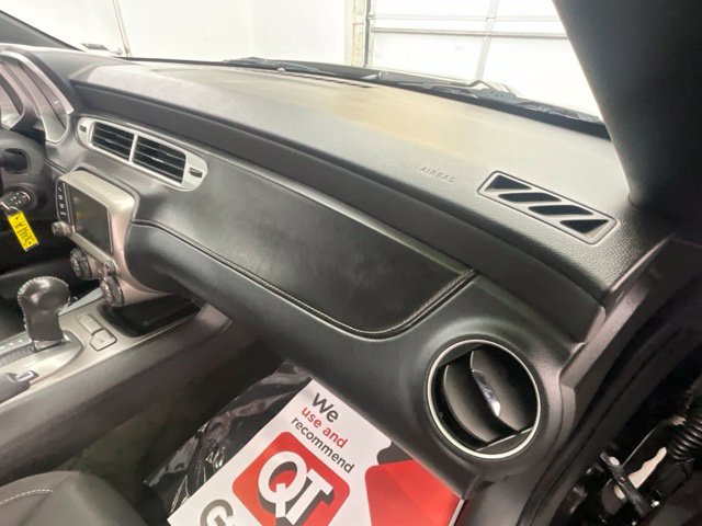 Used 2015 Chevrolet Camaro LT RWD image 14
