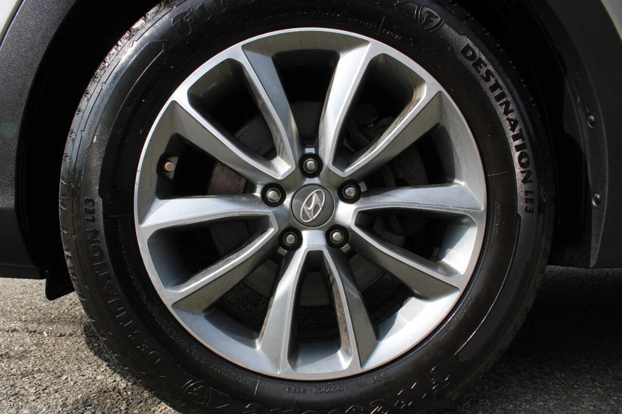 Used 2019 Hyundai Santa Fe XL SE AWD/4WD image 18