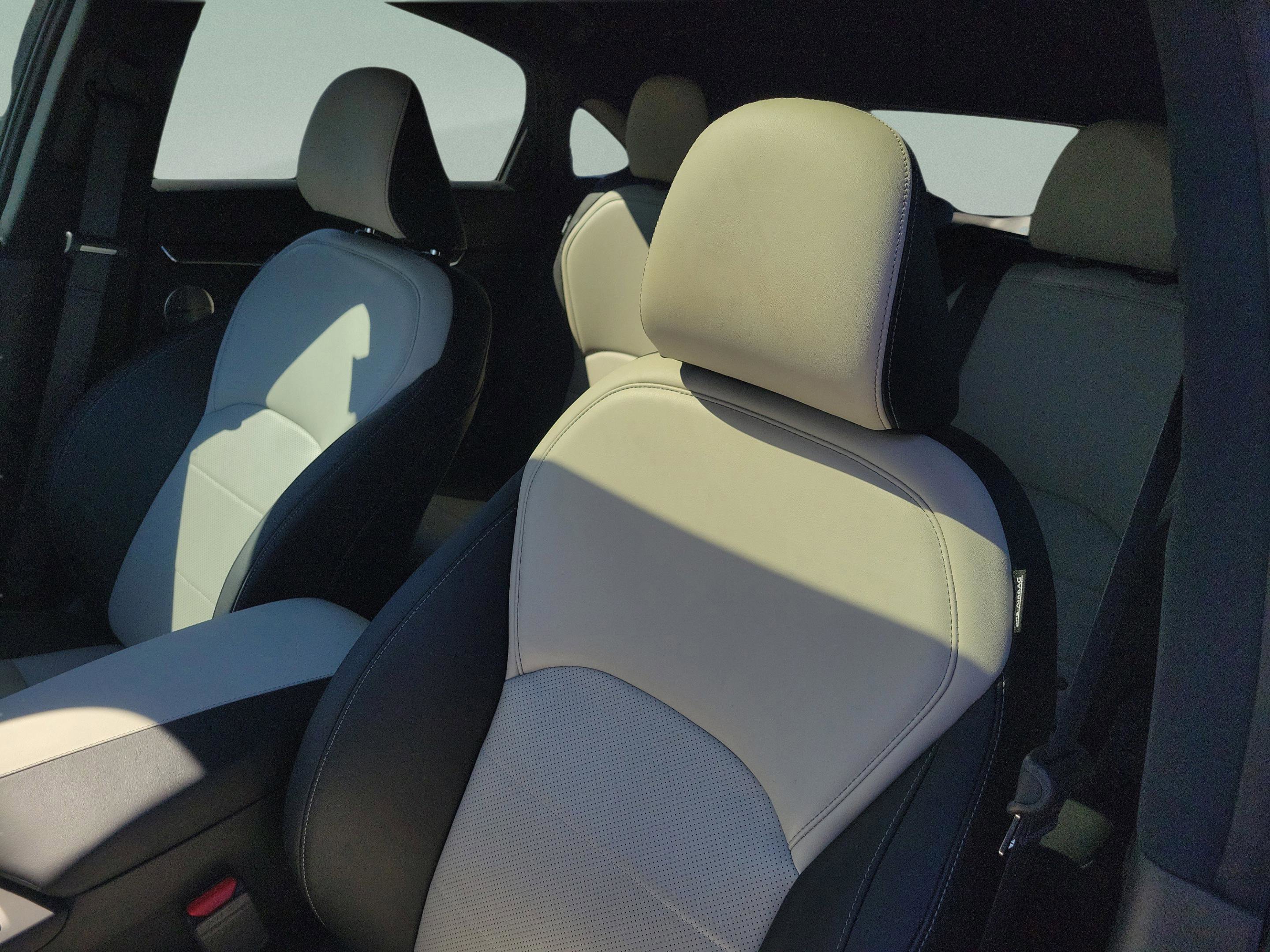 Certified 2025 INFINITI QX55 Essential image 23