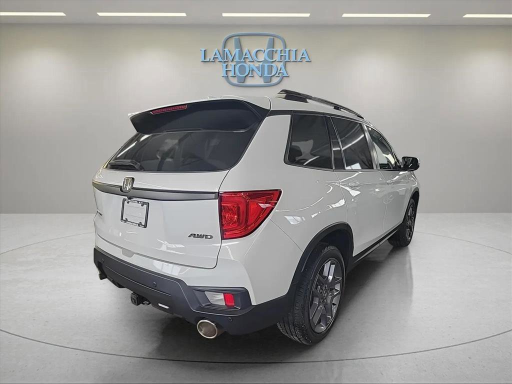 Used 2023 Honda Passport EX-L image 6