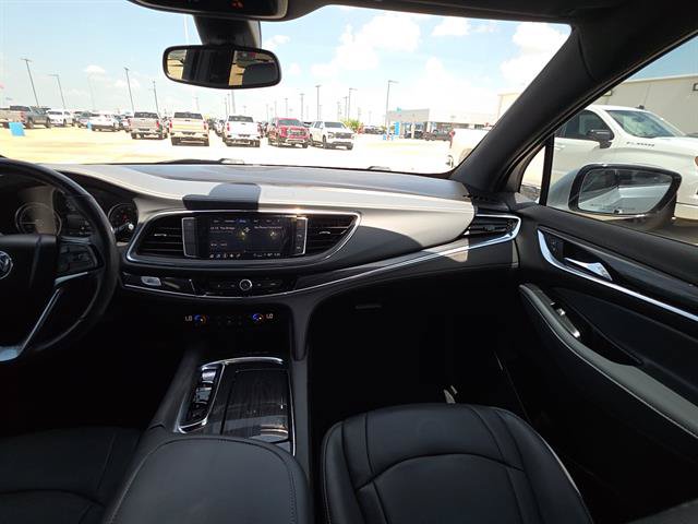 Used 2022 Buick Enclave Essence w/ Sport Touring Edition FWD image 14