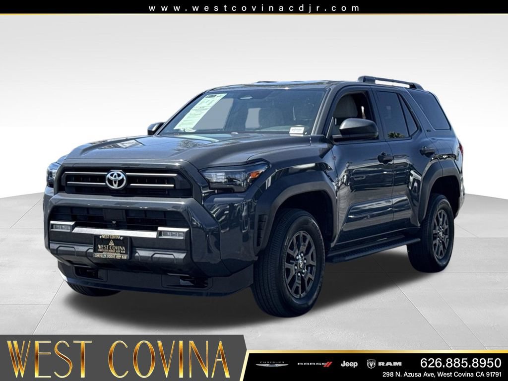 Used 2025 Toyota 4Runner SR5 AWD/4WD image 5