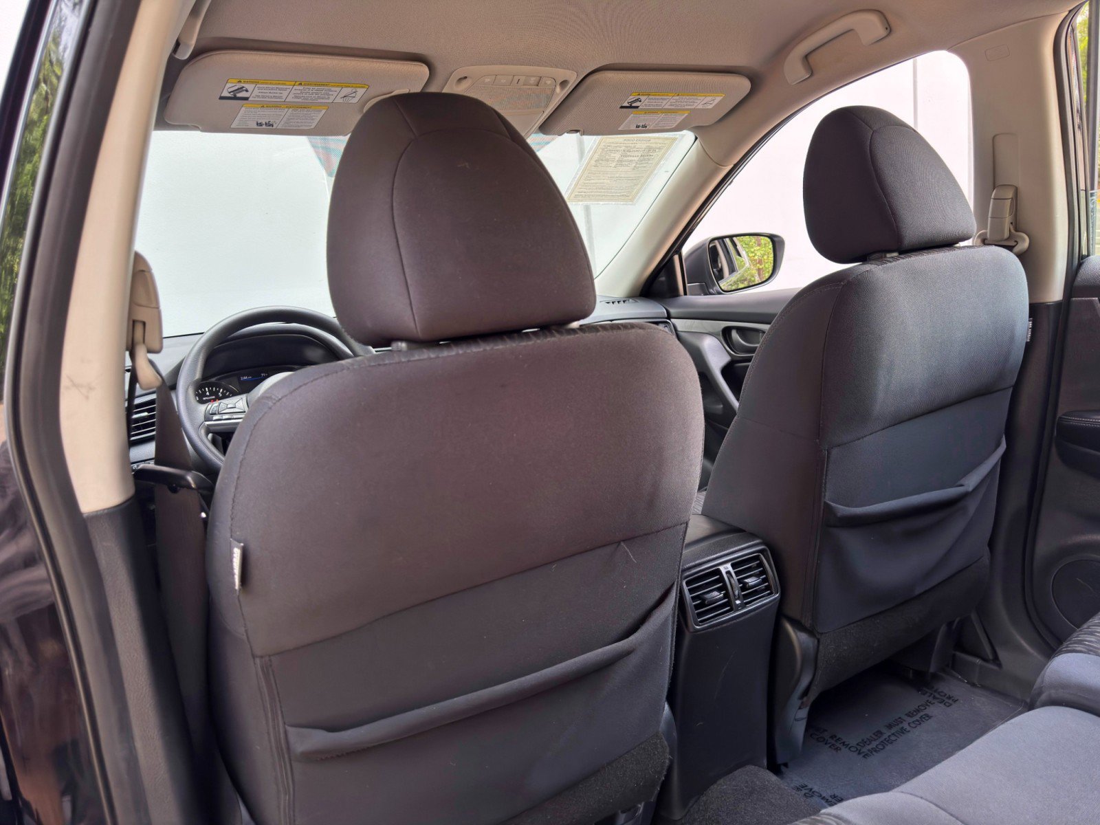 Used 2019 Nissan Rogue S FWD image 29