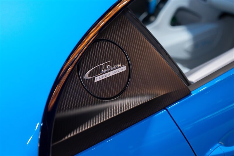 Used 2022 Bugatti Chiron Super Sport AWD/4WD image 52