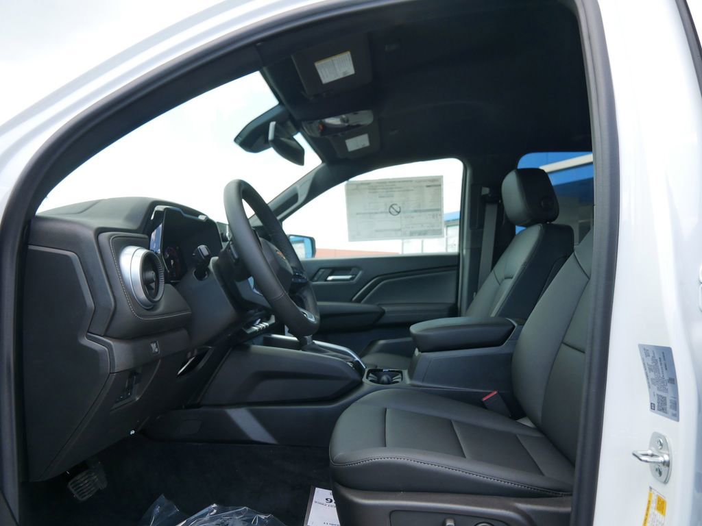 New 2025 Chevrolet Colorado LT w/ LT Convenience Package image 11