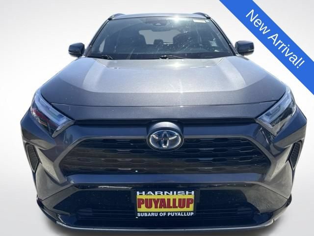 Used 2024 Toyota RAV4 SE w/ Convenience Package AWD/4WD image 2