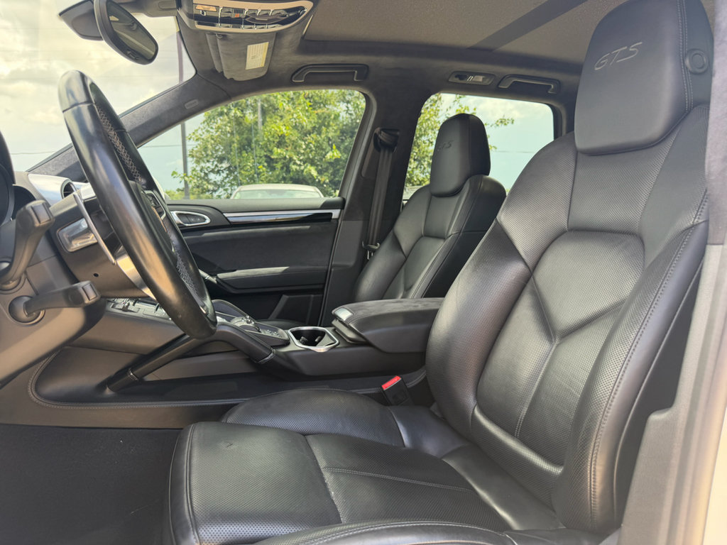 Used 2017 Porsche Cayenne GTS AWD/4WD image 13
