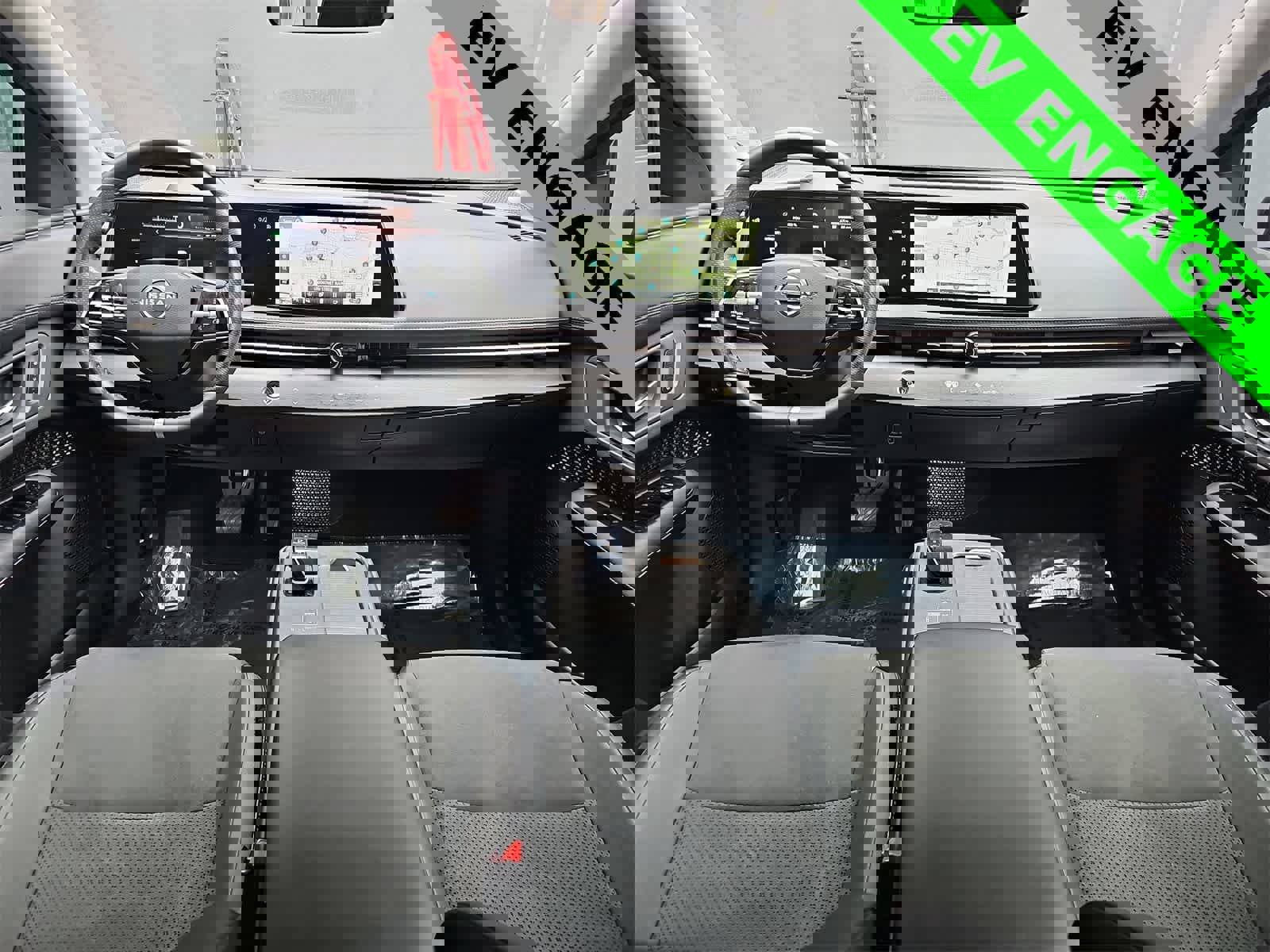 Used 2023 Nissan Ariya FWD image 14