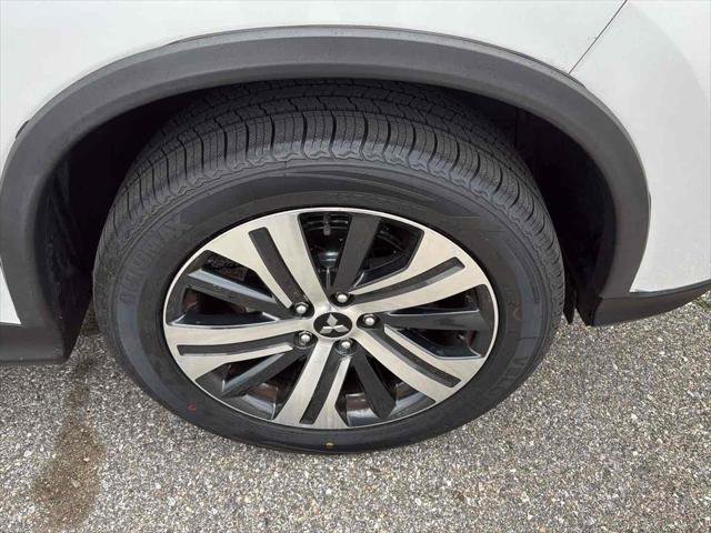 Used 2020 Mitsubishi Outlander Sport SE FWD image 11