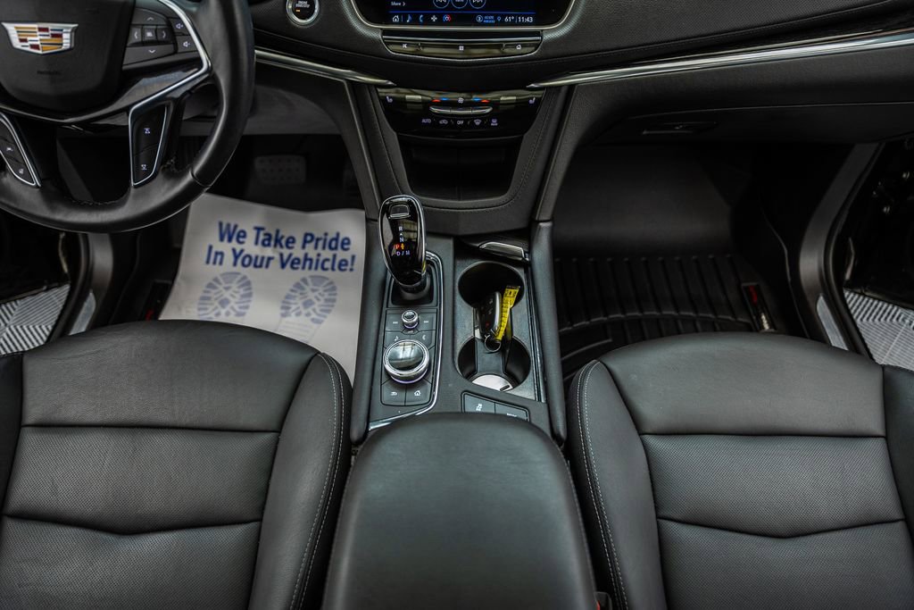 Used 2021 Cadillac XT5 Premium Luxury FWD image 29