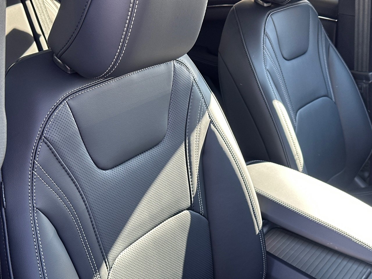 New 2025 Ford Mustang Mach-E Premium image 10