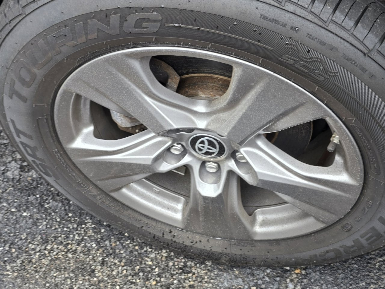 Used 2023 Toyota RAV4 LE image 24