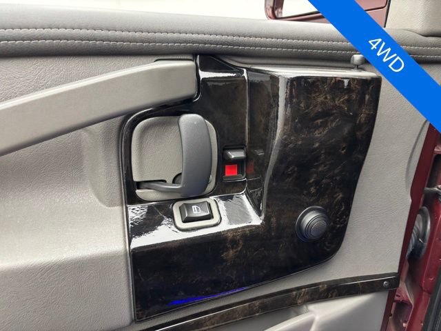 Used 2020 Chevrolet Express 2500 Extended w/ Enhanced Convenience Package RWD image 15