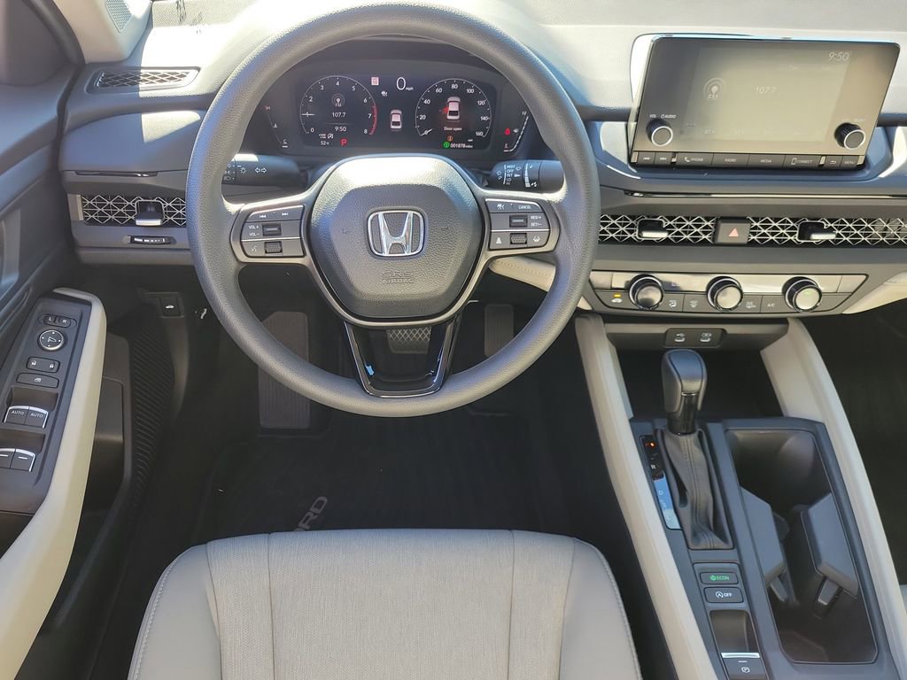 Certified 2025 Honda Accord SE image 17