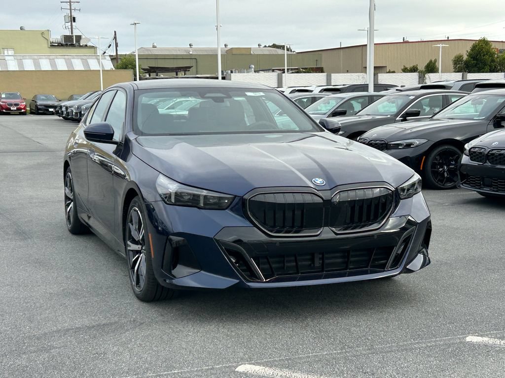 New 2027 BMW 550e xDrive w/ Executive Package AWD/4WD image 7