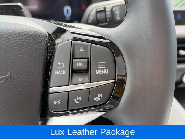 Used 2026 Ford Explorer Platinum w/ LUX Leather Package AWD/4WD image 15