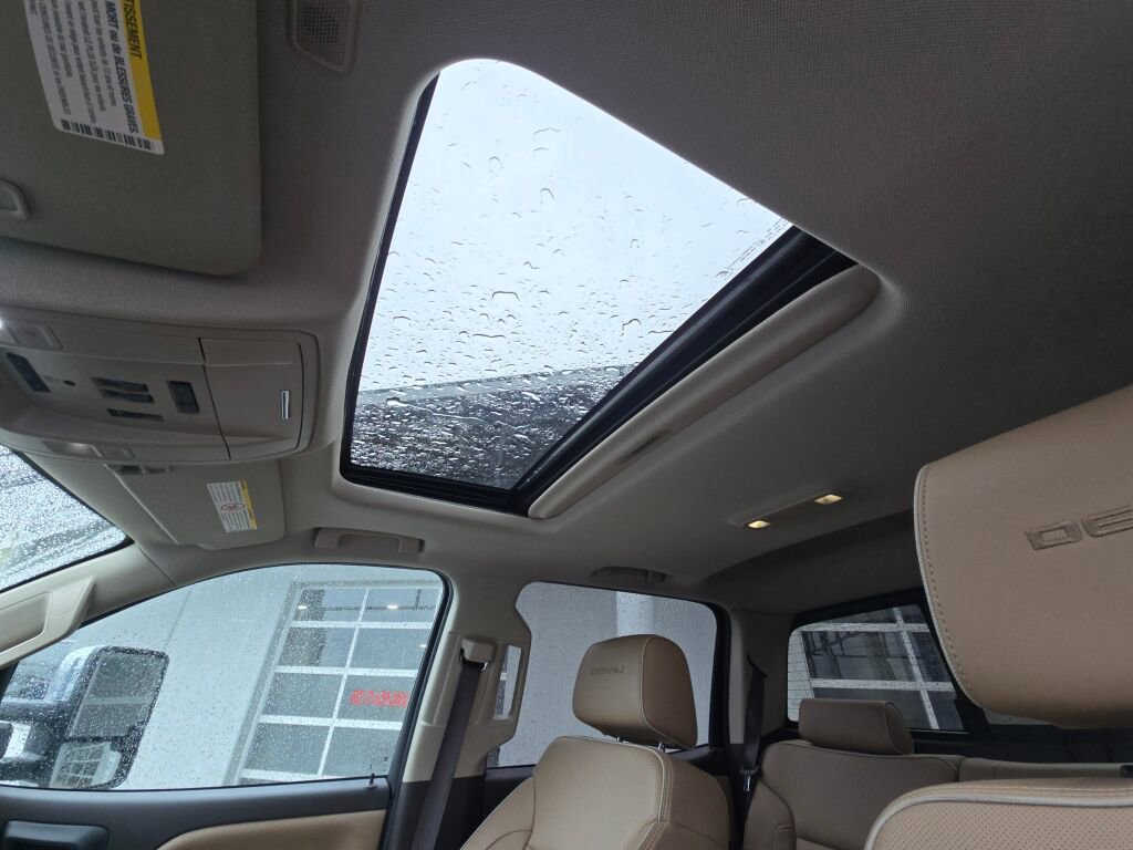 Used 2017 GMC Sierra 3500 Denali w/ Duramax Plus Package image 19