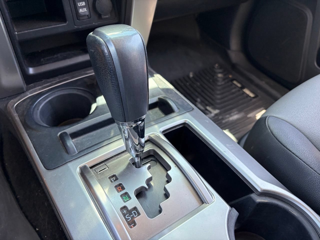 Used 2018 Toyota 4Runner SR5 Premium AWD/4WD image 9