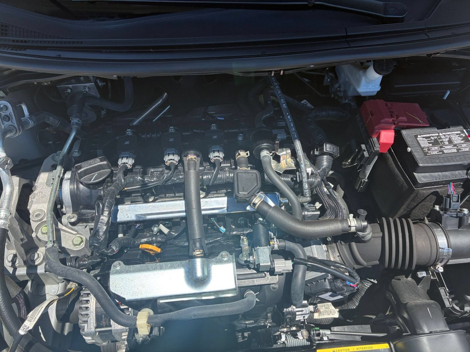 Used 2025 Nissan Versa SV FWD image 27