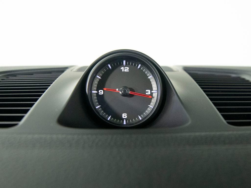 Certified 2020 Porsche Cayenne AWD/4WD image 25