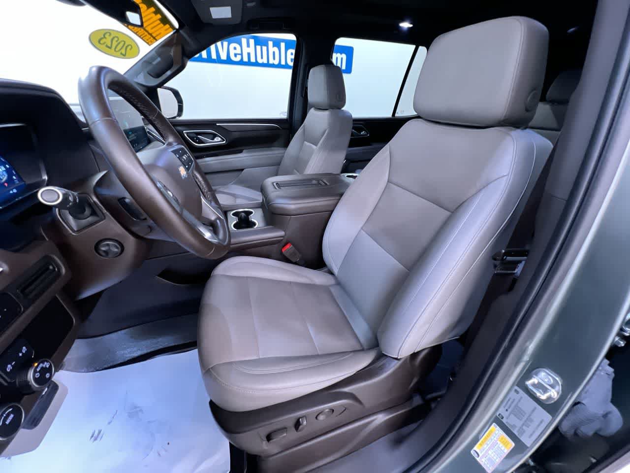 Used 2023 Chevrolet Tahoe LT w/ Luxury Package AWD/4WD image 14