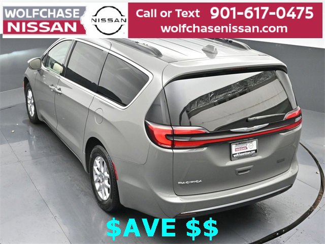 Used 2022 Chrysler Pacifica Touring-L image 30