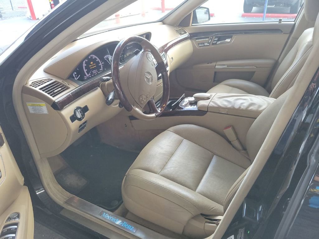 Used 2013 Mercedes-Benz S 550 4MATIC image 17