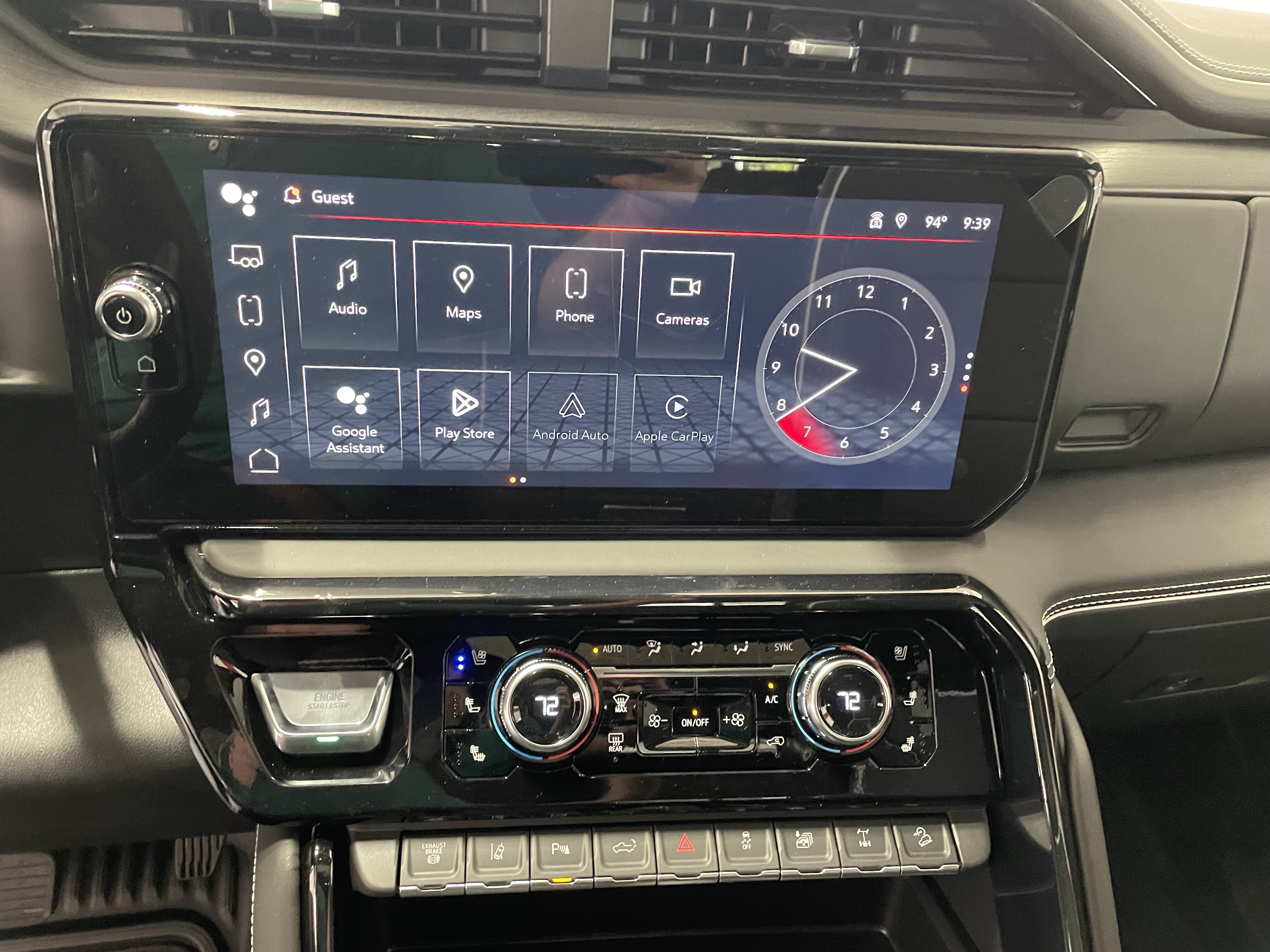 New 2026 GMC Sierra 2500 AT4X w/ LPO, Black Badging Package AWD/4WD image 17