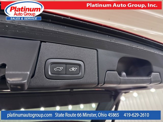 Used 2021 Volvo XC60 T5 Inscription image 34