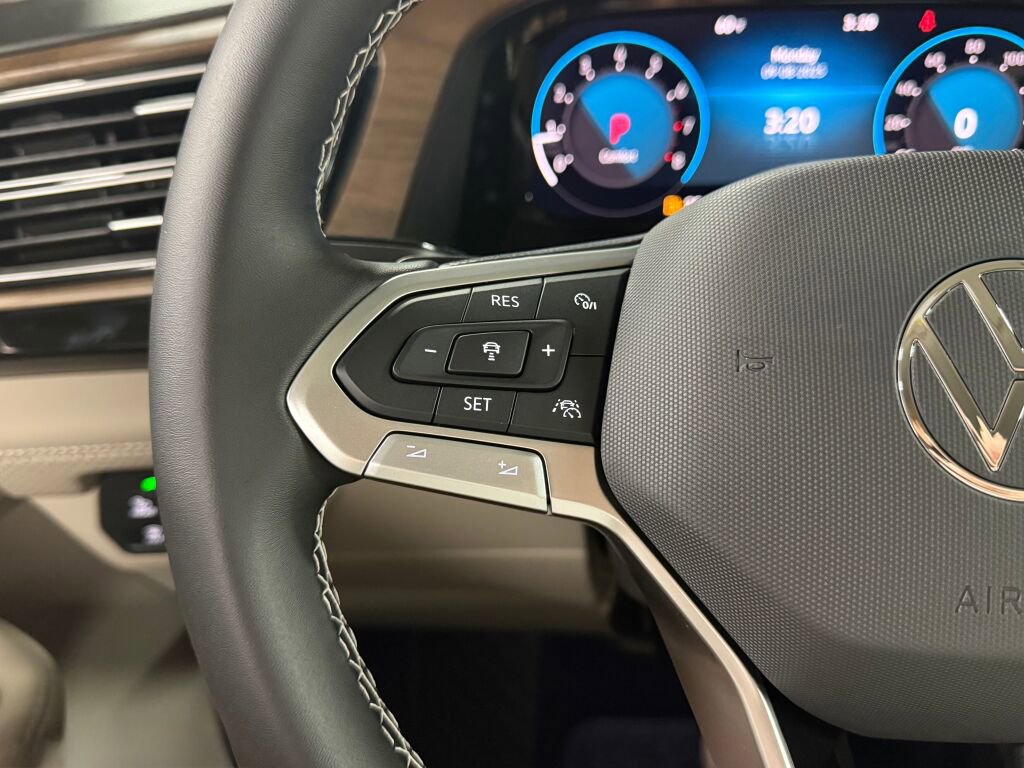 New 2026 Volkswagen Atlas SE image 13