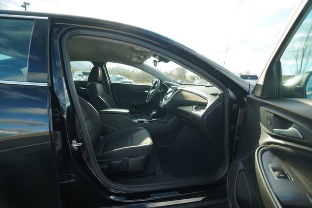 Used 2023 Chevrolet Malibu LT image 20