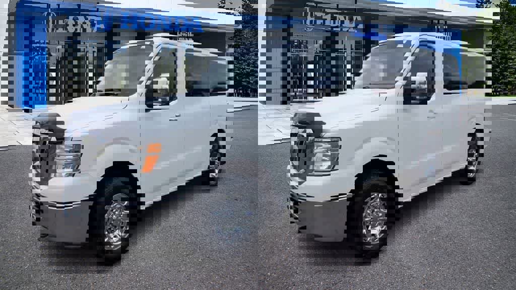 Used 2016 Nissan NV 3500 SV w/ SV Technology Package image 4