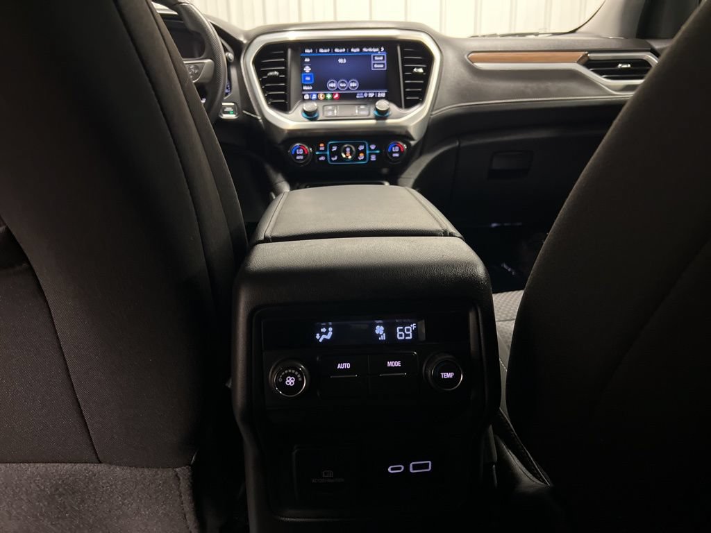 Certified 2023 GMC Acadia SLE w/ Driver Convenience Package AWD/4WD image 23