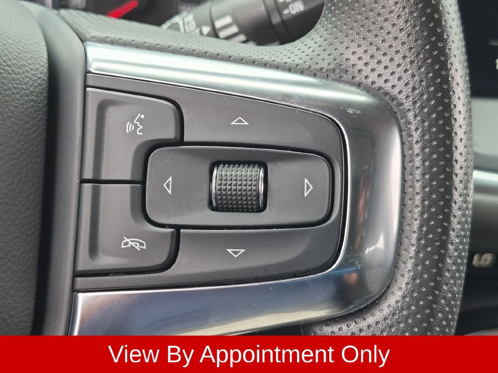 Used 2025 Chevrolet Blazer LT FWD image 21