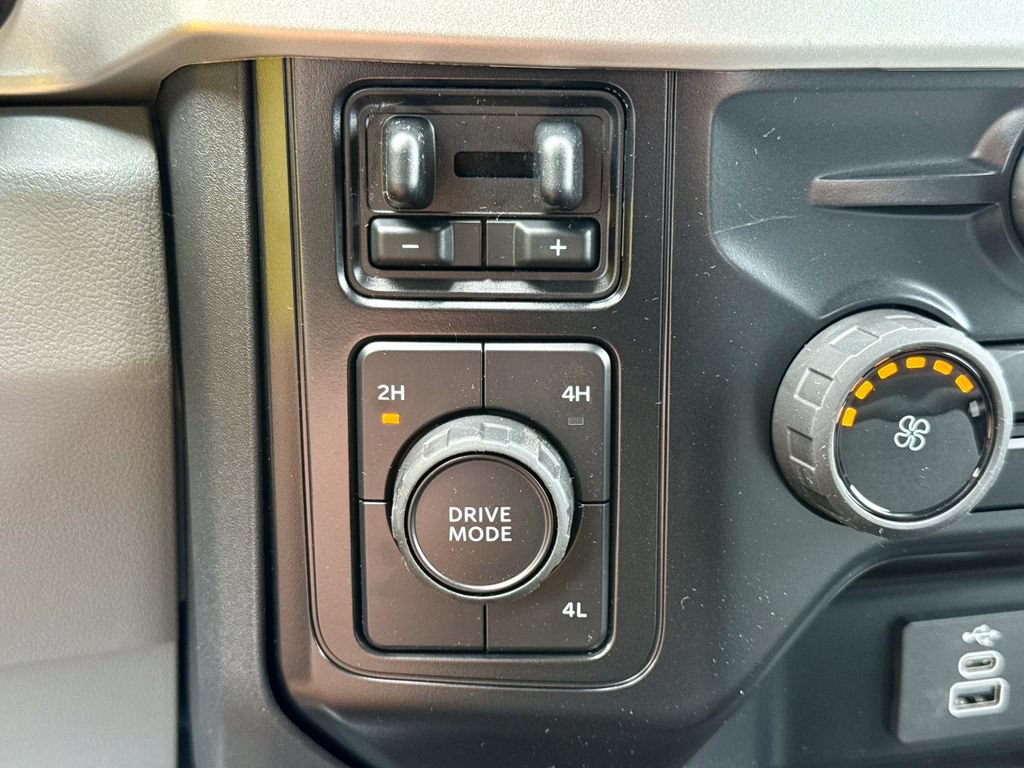New 2026 Ford F250 XLT AWD/4WD image 29