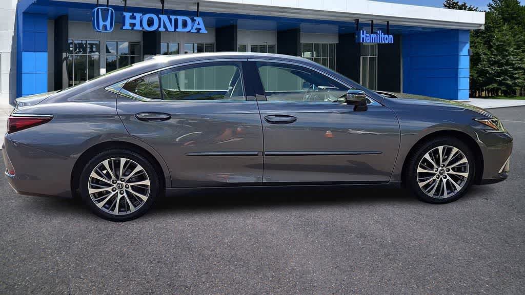 Used 2019 Lexus ES 350 w/ Premium Package FWD image 9