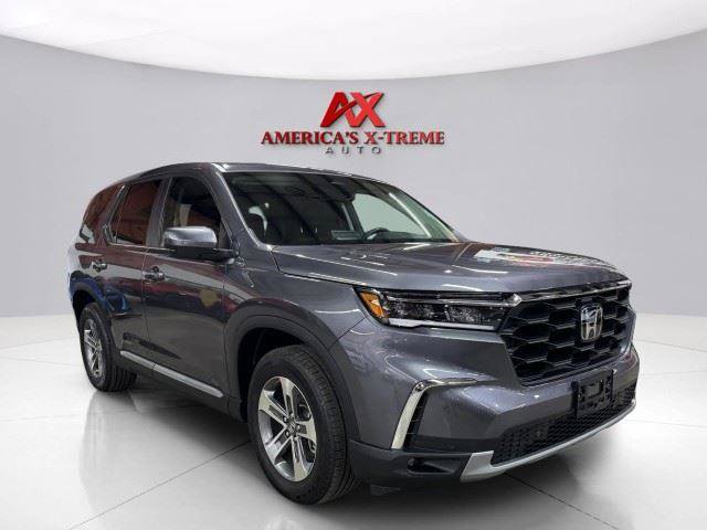 Used 2025 Honda Pilot EX-L image 9