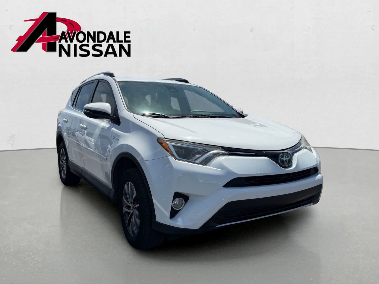 Used 2018 Toyota RAV4 XLE w/ Convenience Package AWD/4WD image 5