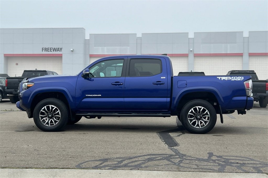 Certified 2023 Toyota Tacoma TRD Sport image 9