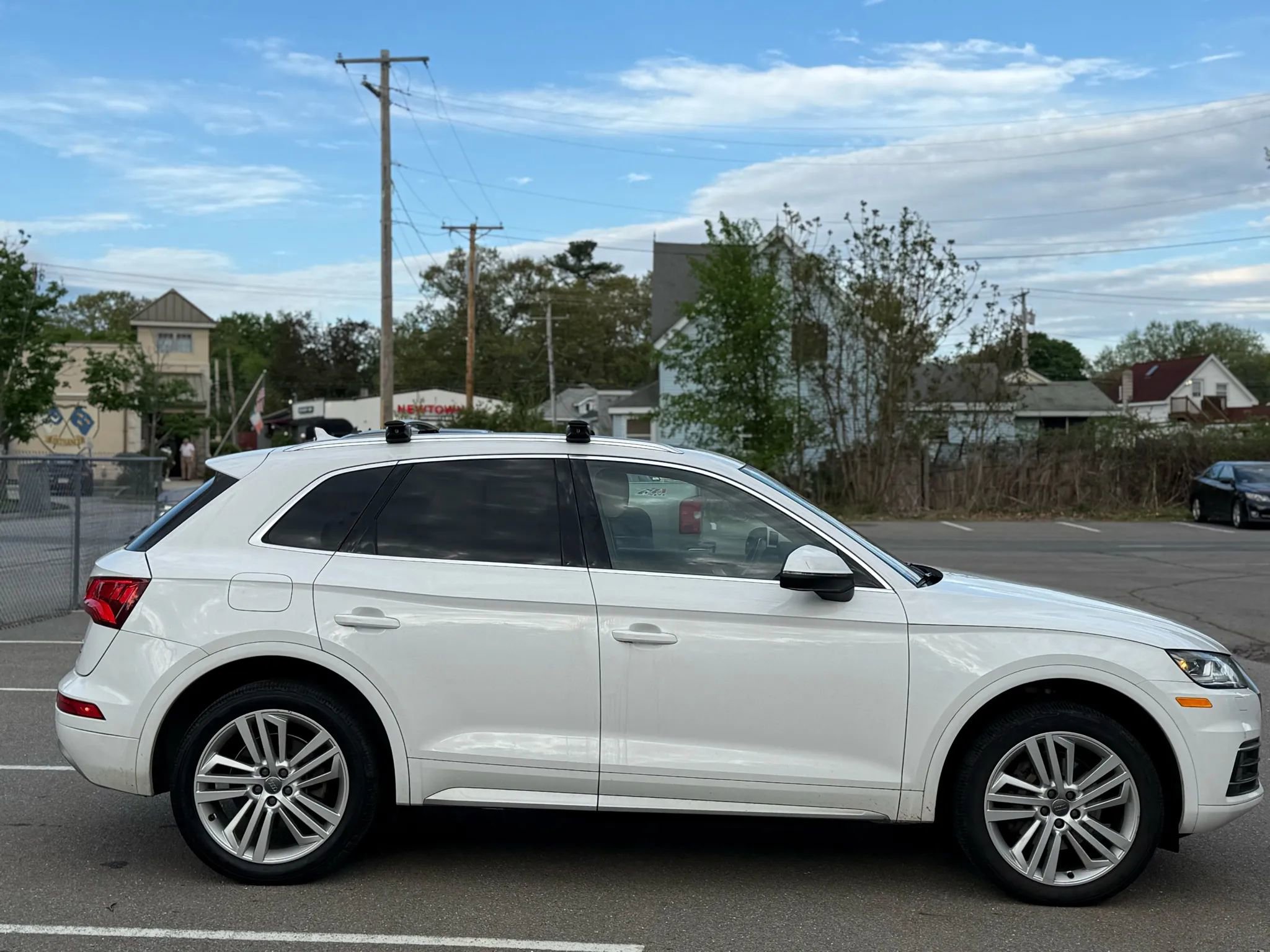Used 2018 Audi Q5 2.0T Premium Plus w/ Premium Plus Package image 11