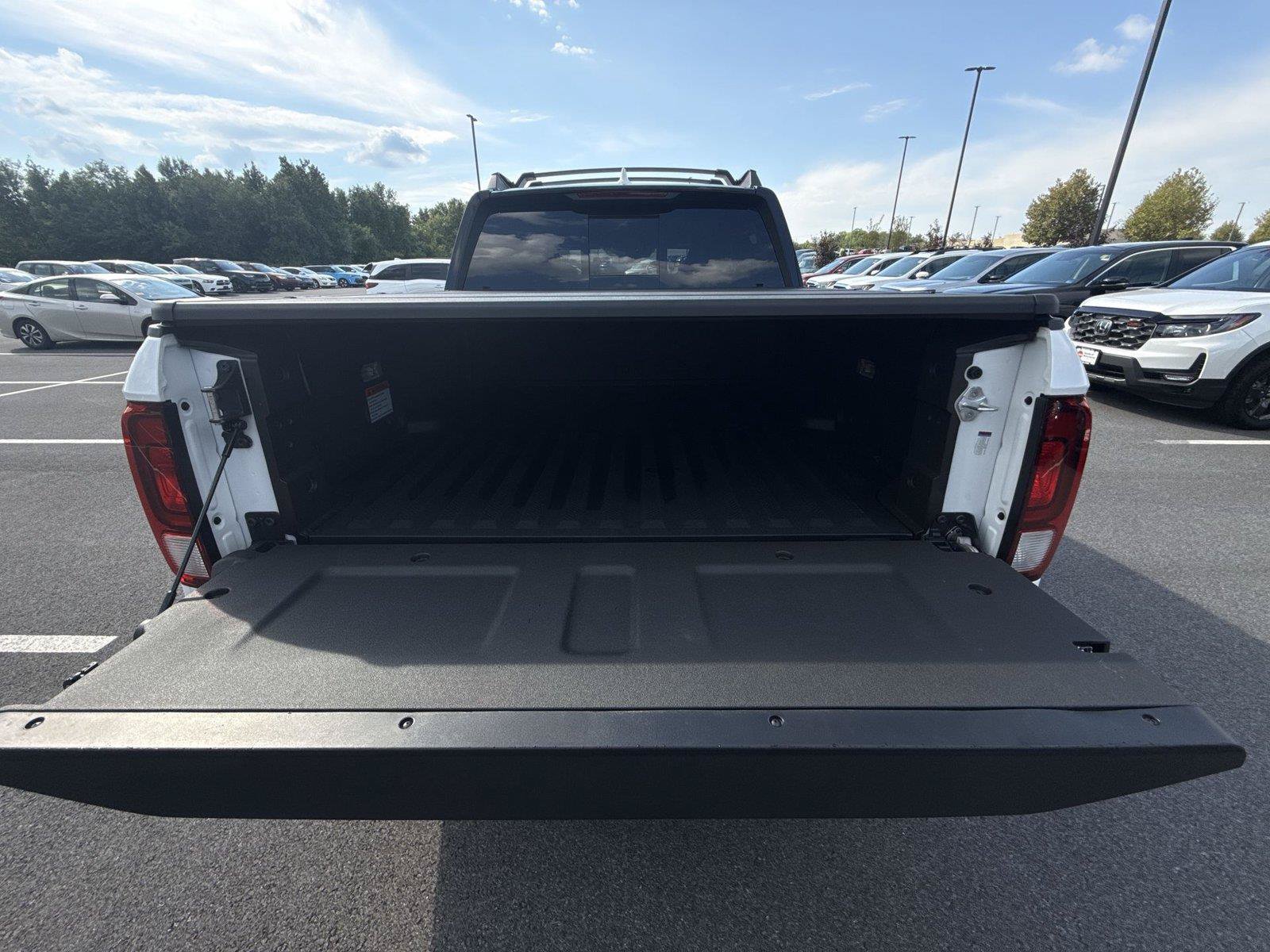 Used 2026 Honda Ridgeline Black Edition image 19