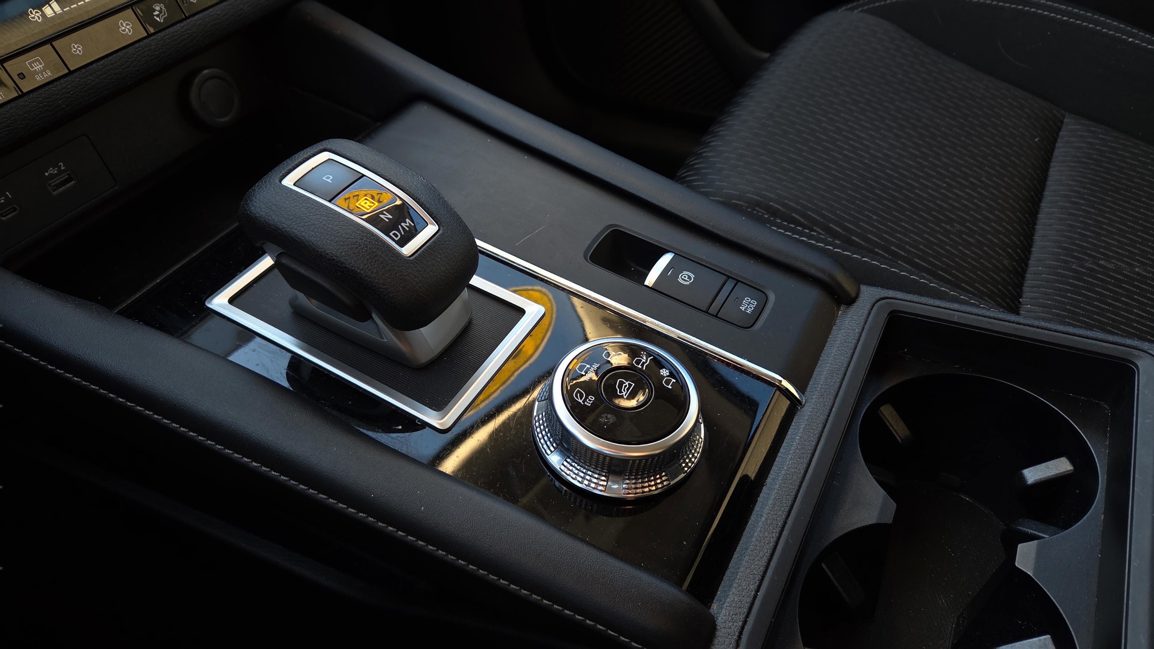 Used 2022 Mitsubishi Outlander ES image 28