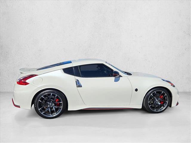 Used 2018 Nissan 370Z NISMO image 4