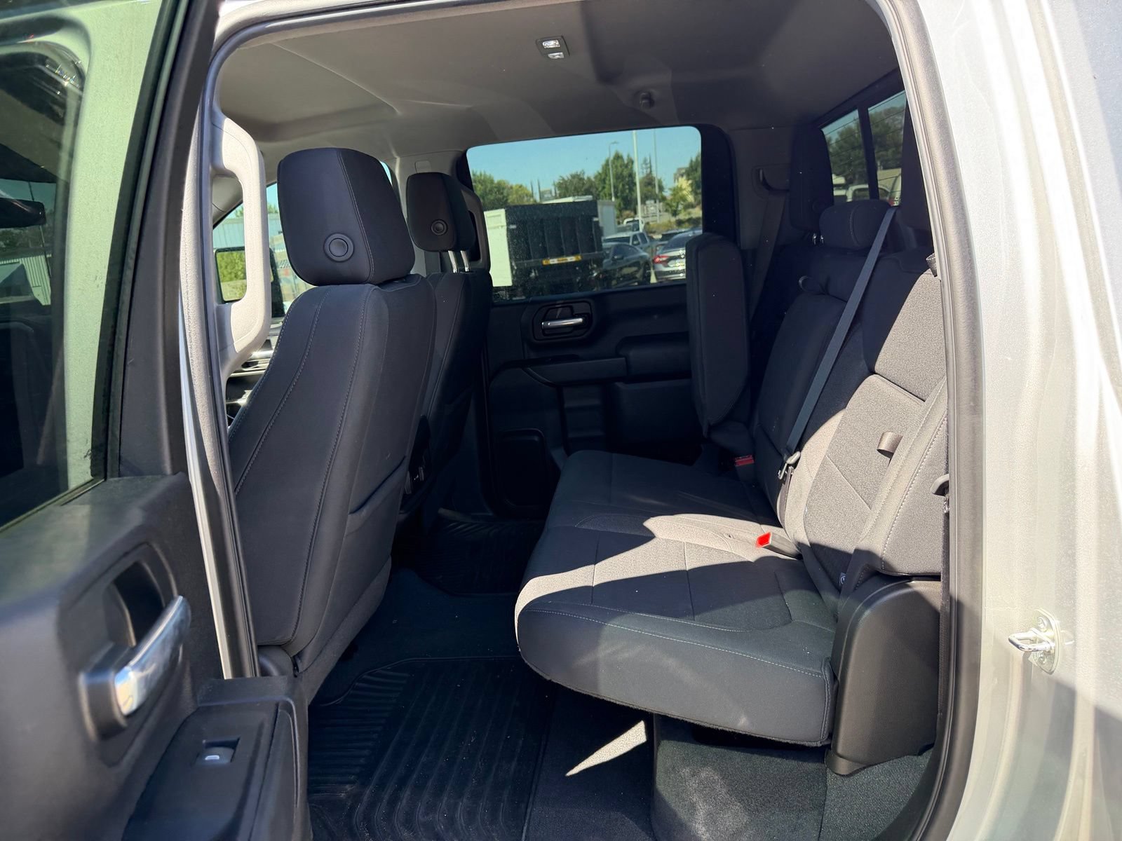 Used 2022 Chevrolet Silverado 2500 LT w/ Convenience Package AWD/4WD image 12