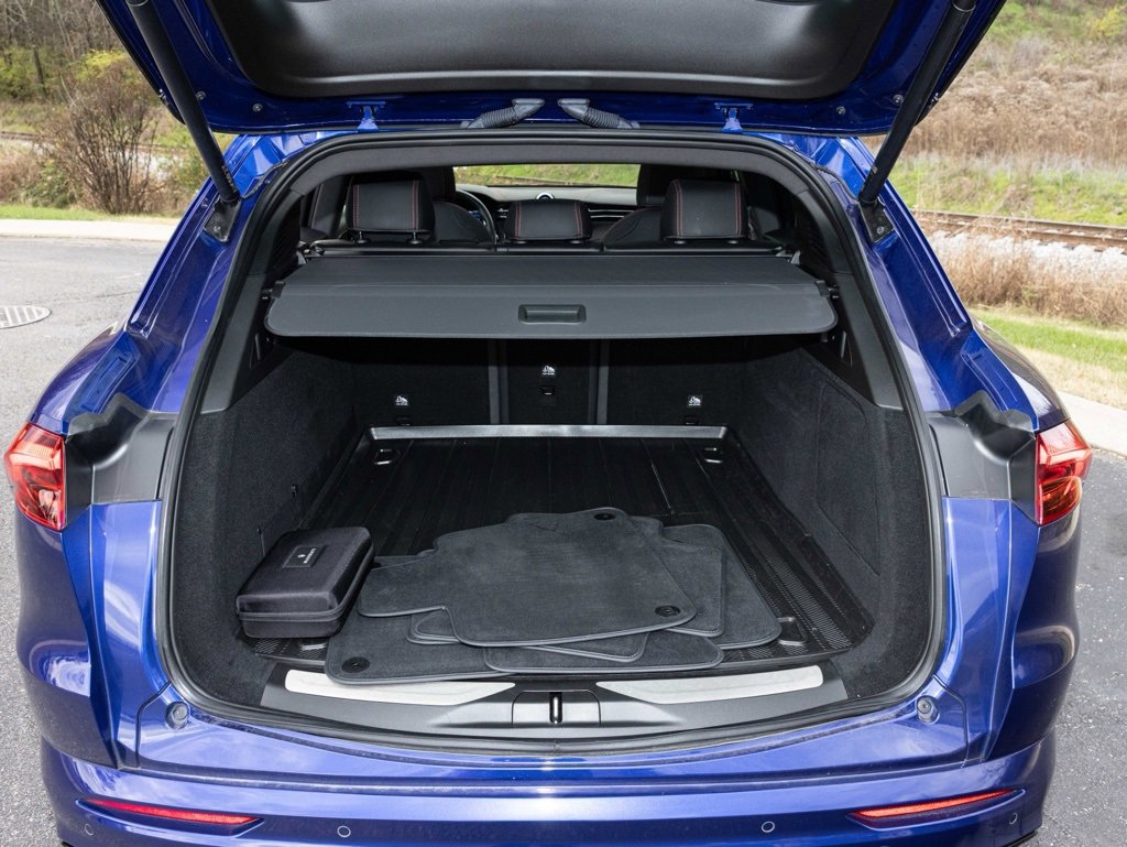 Used 2023 Maserati Grecale Modena image 51