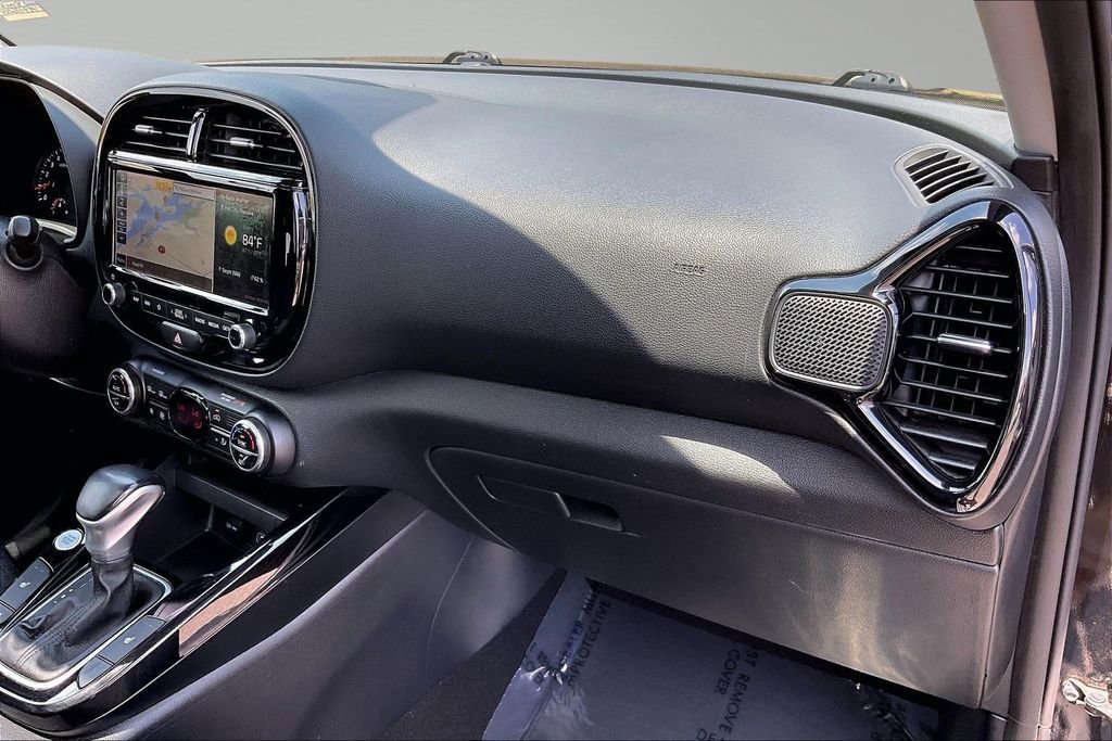 Used 2021 Kia Soul EX FWD image 17