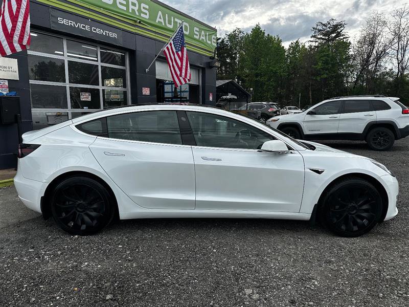 Used 2018 Tesla Model 3 Long Range RWD image 5