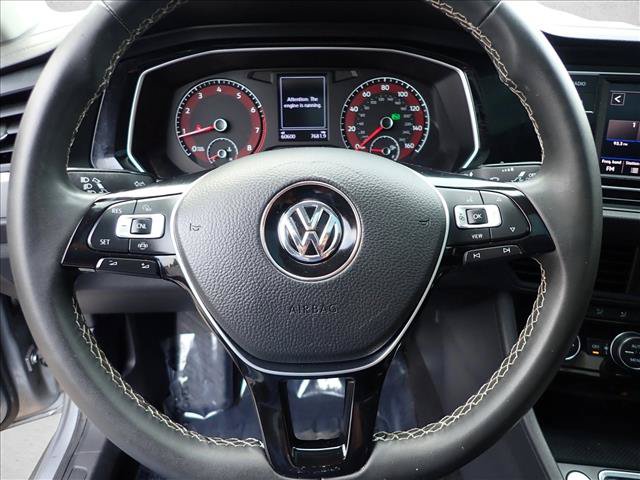 Used 2021 Volkswagen Jetta SE w/ SE Cold Weather Package FWD image 12