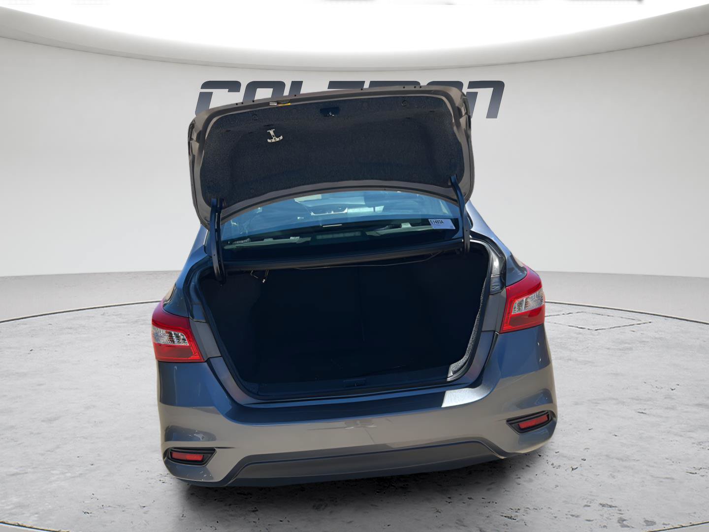 Used 2019 Nissan Sentra SV FWD image 12