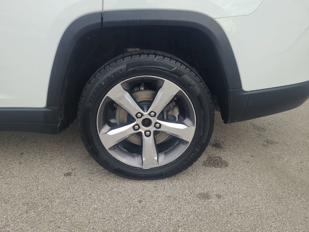 Used 2021 Jeep Grand Cherokee L Limited w/ Luxury Tech Group II image 26